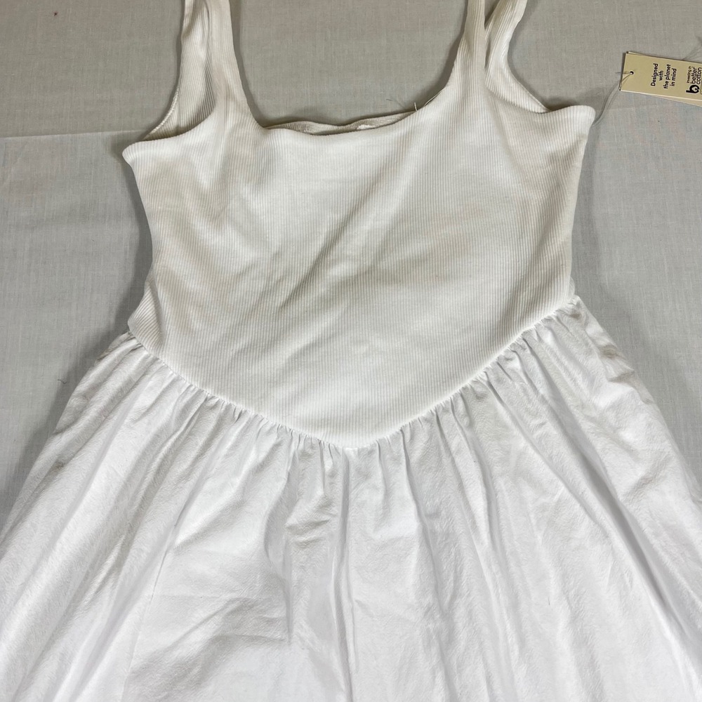 No Boundaries V Waist Dress Vivid White Ribbed Smocked Mini Tank Dress Small 4-6